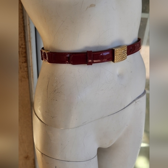 Vtg Gianni Versace Red‎ Gold Medusa  Belt - Picture 5 of 12
